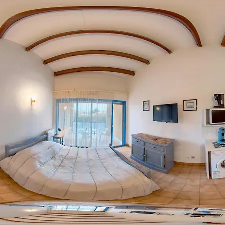 34 Curistes/vacanciers Apartment *